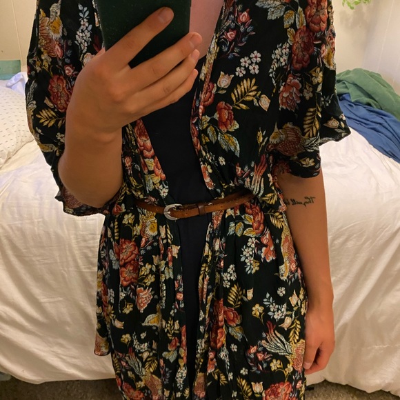 Floral kimono - Picture 2 of 3